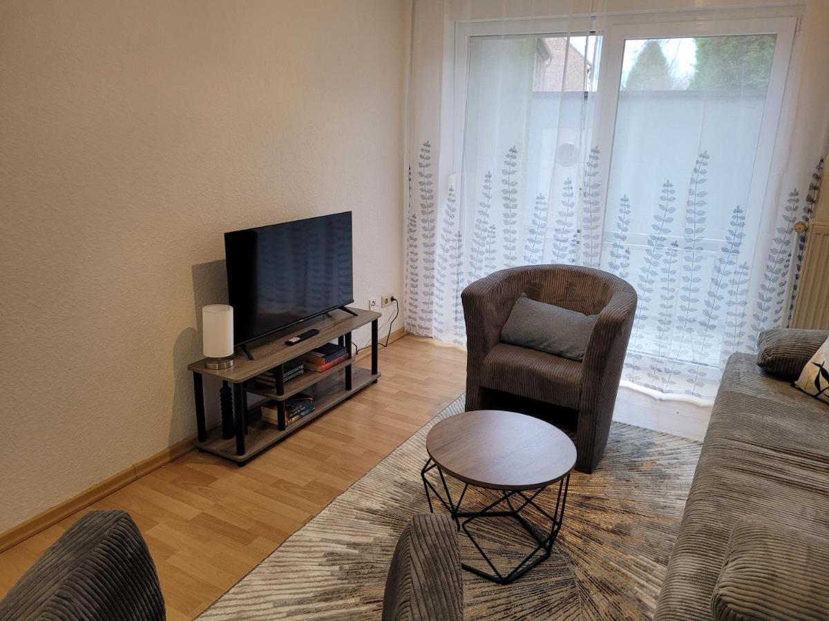 Wohnung In Oberhausen: Zentral & Ruhig, Eigener Eingang Oberhausen  Exteriör bild