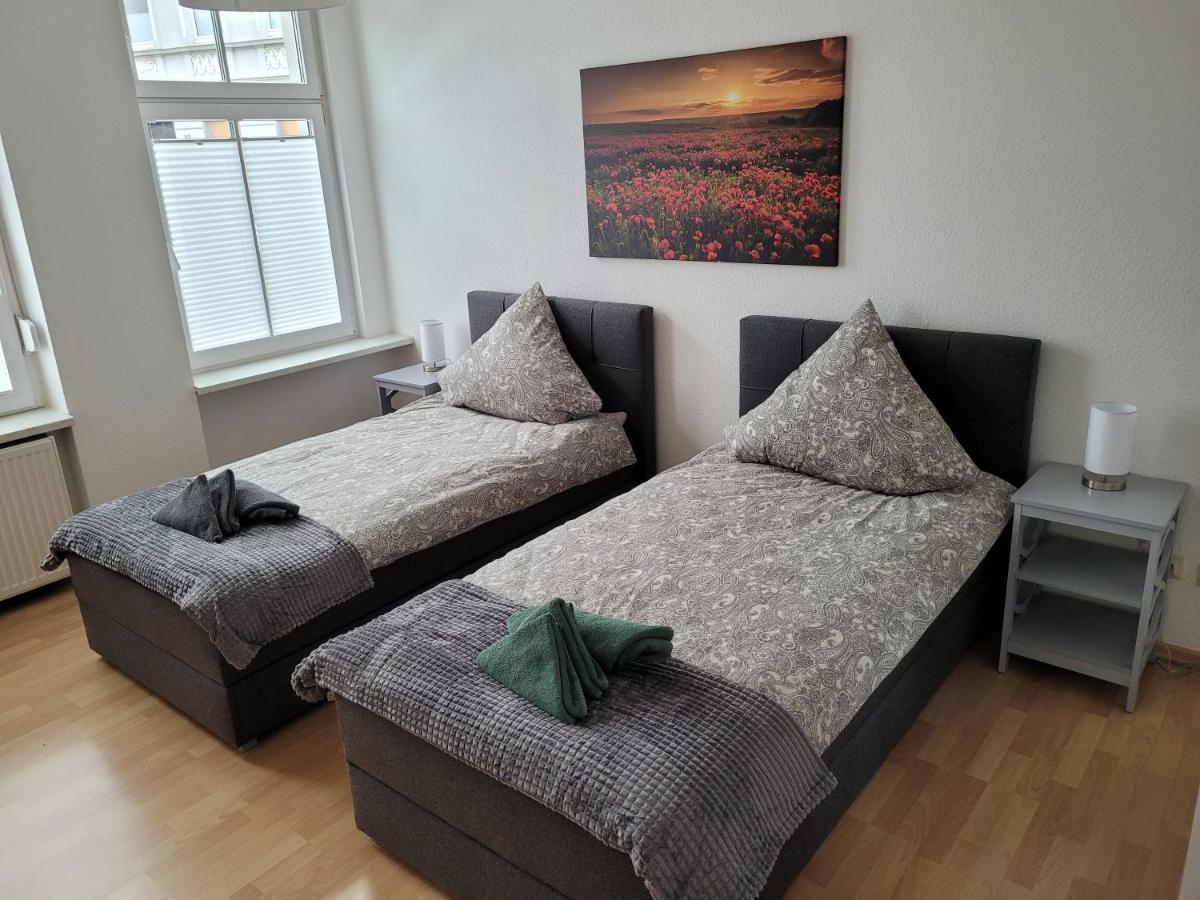 Wohnung In Oberhausen: Zentral & Ruhig, Eigener Eingang Oberhausen  Exteriör bild