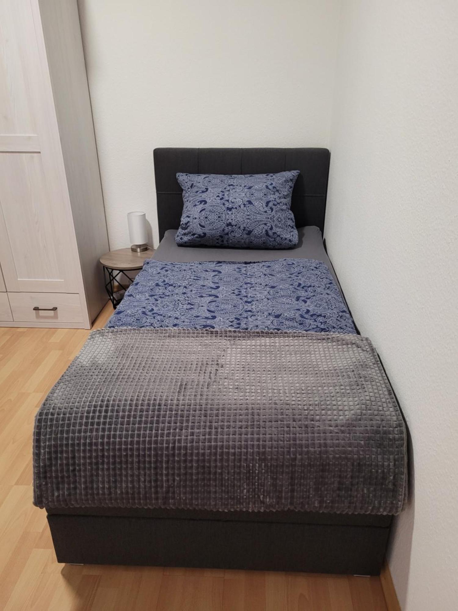 Wohnung In Oberhausen: Zentral & Ruhig, Eigener Eingang Oberhausen  Exteriör bild